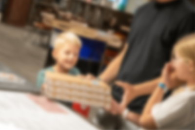 Service og serveringsmedarbejdere til VÆRTENS bedste FB til Lalandia i Søndervig