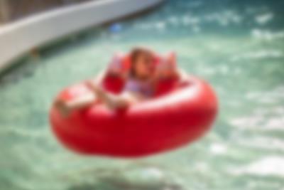 Driver stille og rolig i Lazy River Lalandia i Billund