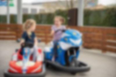 Udendørs sommeraktiviteter i Lalandia i Søndervig