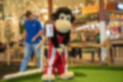Es war noch nie so lustig und abenteuerlich, eine Runde Minigolf zu spielen
