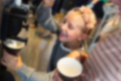 Miks din egen dessert i restauranten Bone's i Lalandia