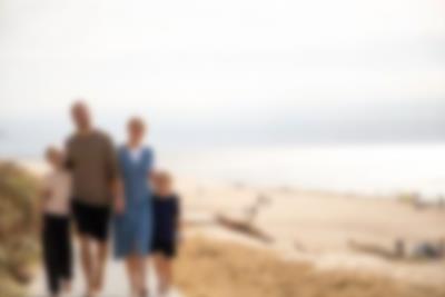 Brug strandstierne og undgå at gå på de sandede områder