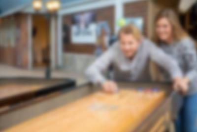 Nu har shuffleboard kommit till Lalandia i Billund