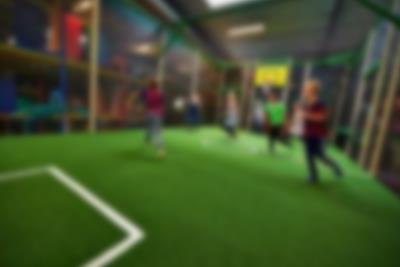 Fußball- und Basketballfelder im Miniformat Fußball- und Basketballfelder im Miniformat